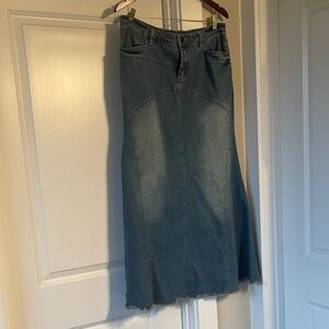 Denim Maxi Skirt - Washed Blue mermaid silhouette